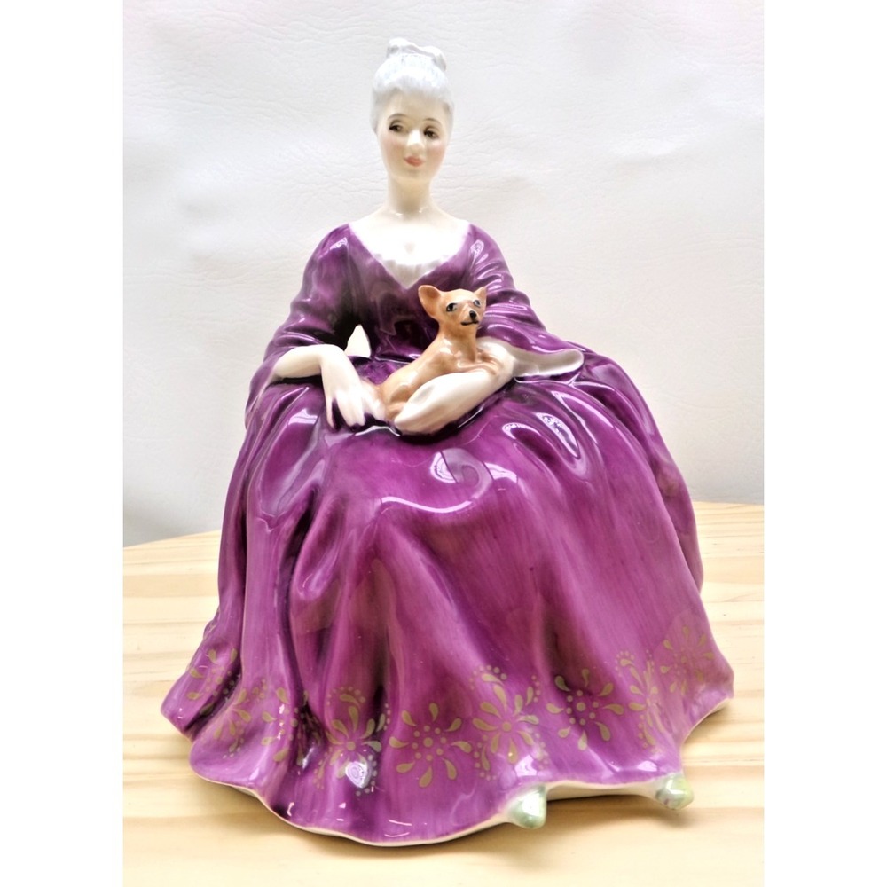 Royal Doulton England Bone China Figurine 1971 Charlotte HN 2421 7" Tall VGC